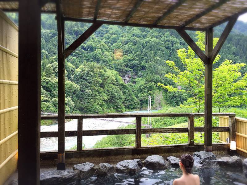 貸切露天風呂「せせらぎ」