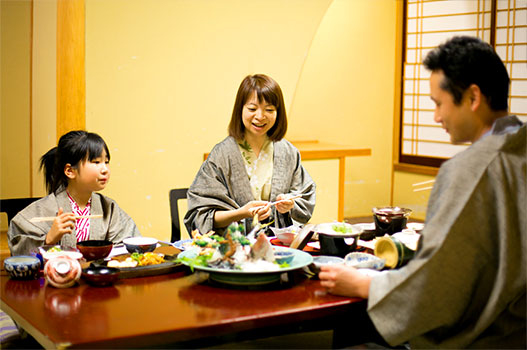 其の三、絶景ダイニング＆お部屋食